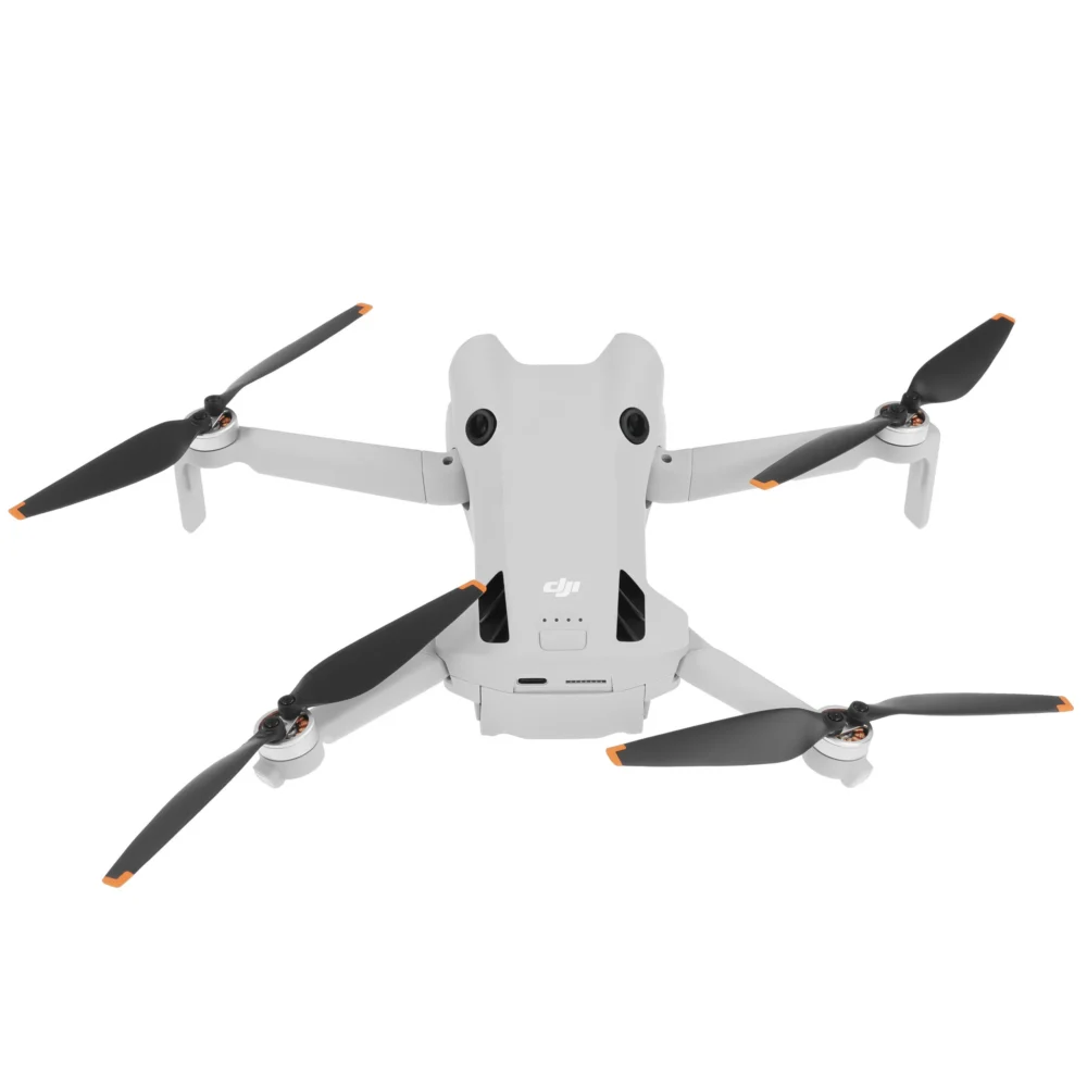 Квадрокоптер DJI Mini 4 Pro Fly More Combo белый