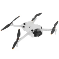 Квадрокоптер DJI Mini 4 Pro Fly More Combo белый